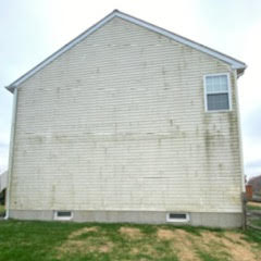 All white House siding Before expert pressure washing by Maryland Pro Wash, restored to clean and vibrant condition